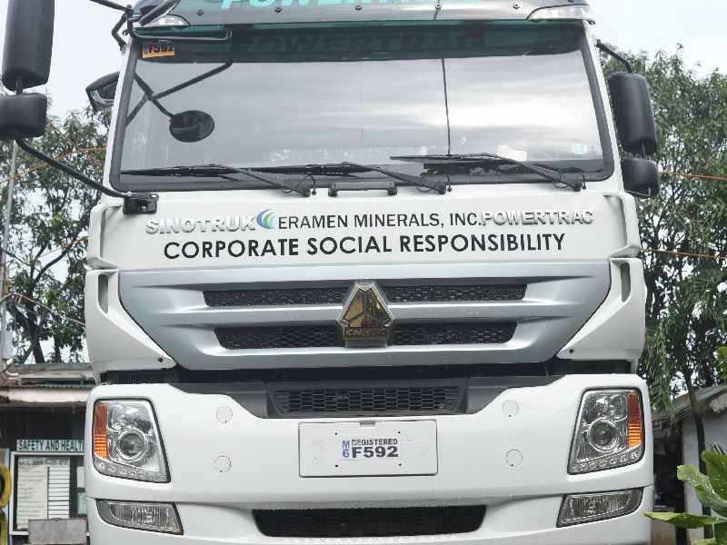 H5 Garbage Compactor Truck Photo 3