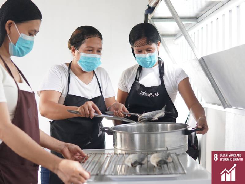 Tinapa Making Livelihood Training for the Women’s Association